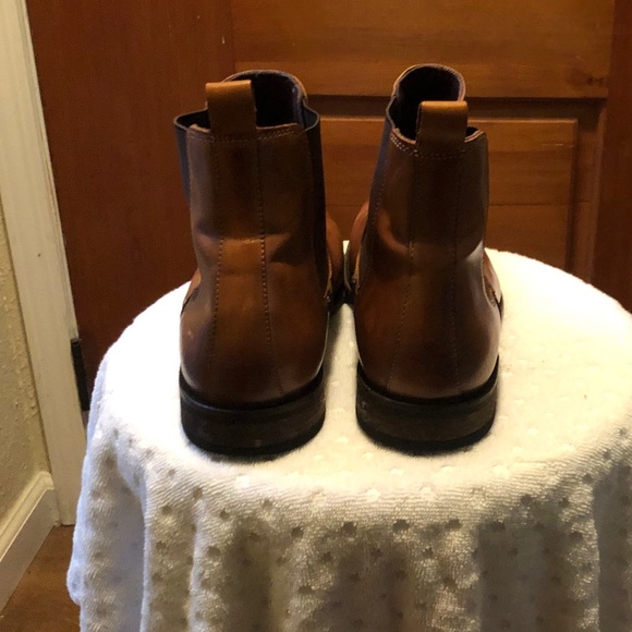 Banana Republic men’s leather boots main image 5
